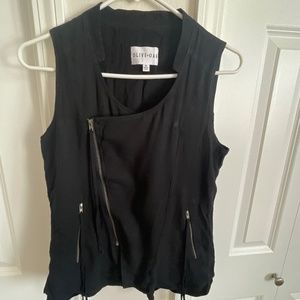 Sleeveless top